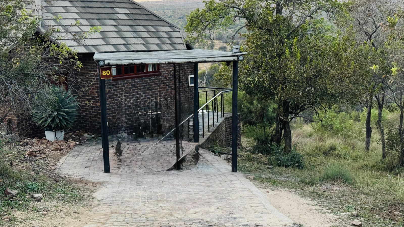 Mabalingwe Kubu Camp unit 80 parking bay